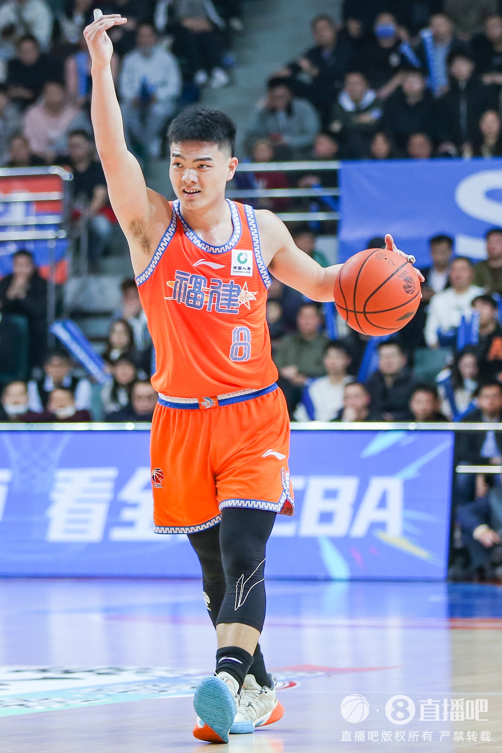 高效替補！黎伊揚11投7中貢獻17分2板4助3斷