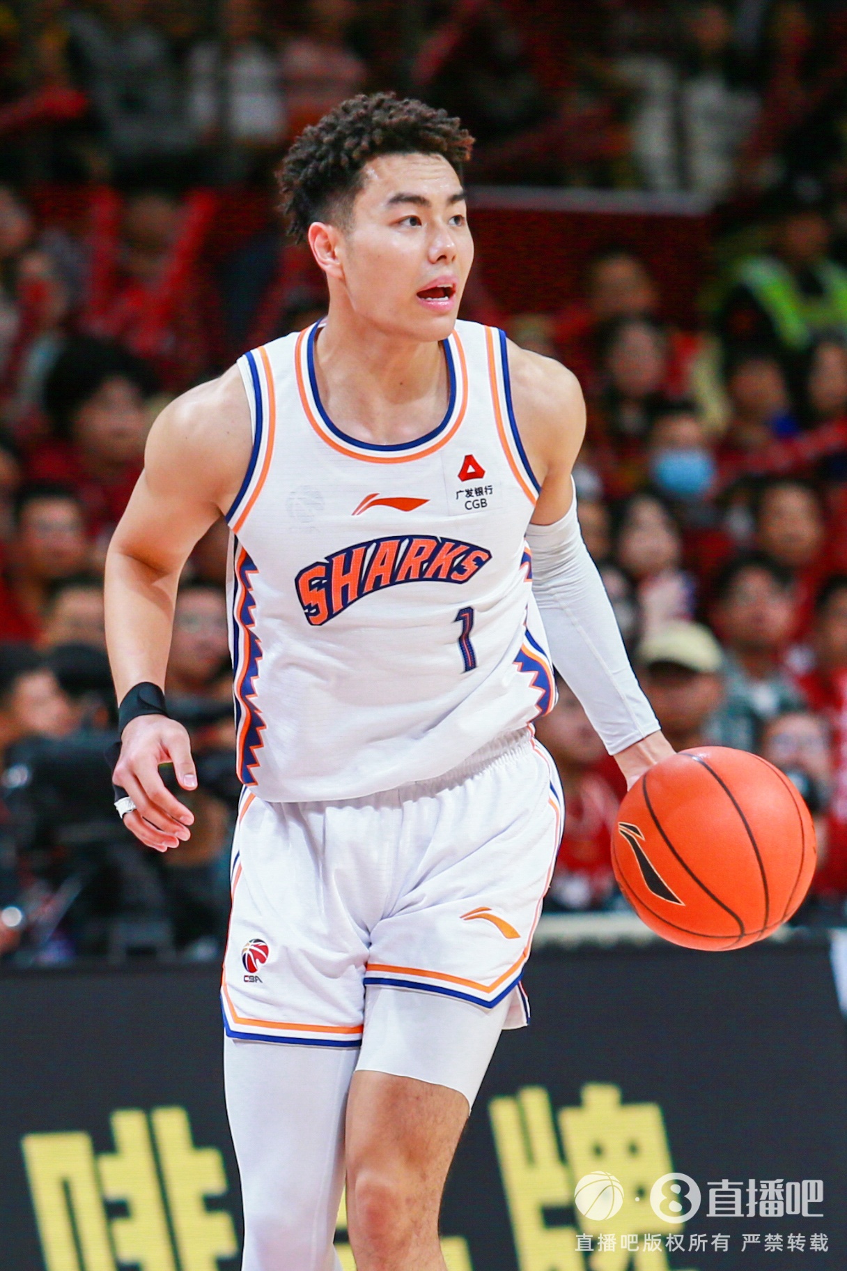 狀態(tài)火熱！李添榮15投10中&三分12中7 得到28分3板2助